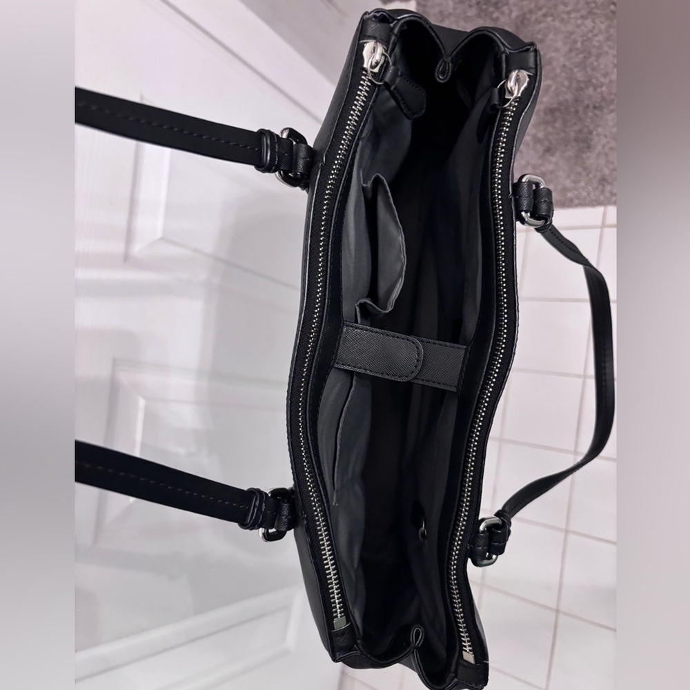 Coach Peyton Leather Jordan double zip carryall bag - Picture 4 of 11